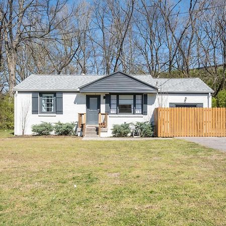 The Titan - Pet-Friendly Bungalow Nashville Exterior foto